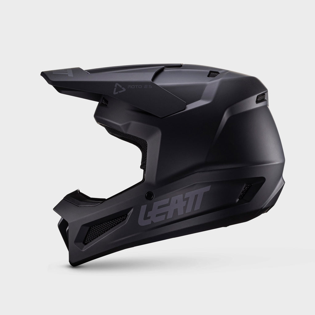 Moto 2.5 Helmet E3
